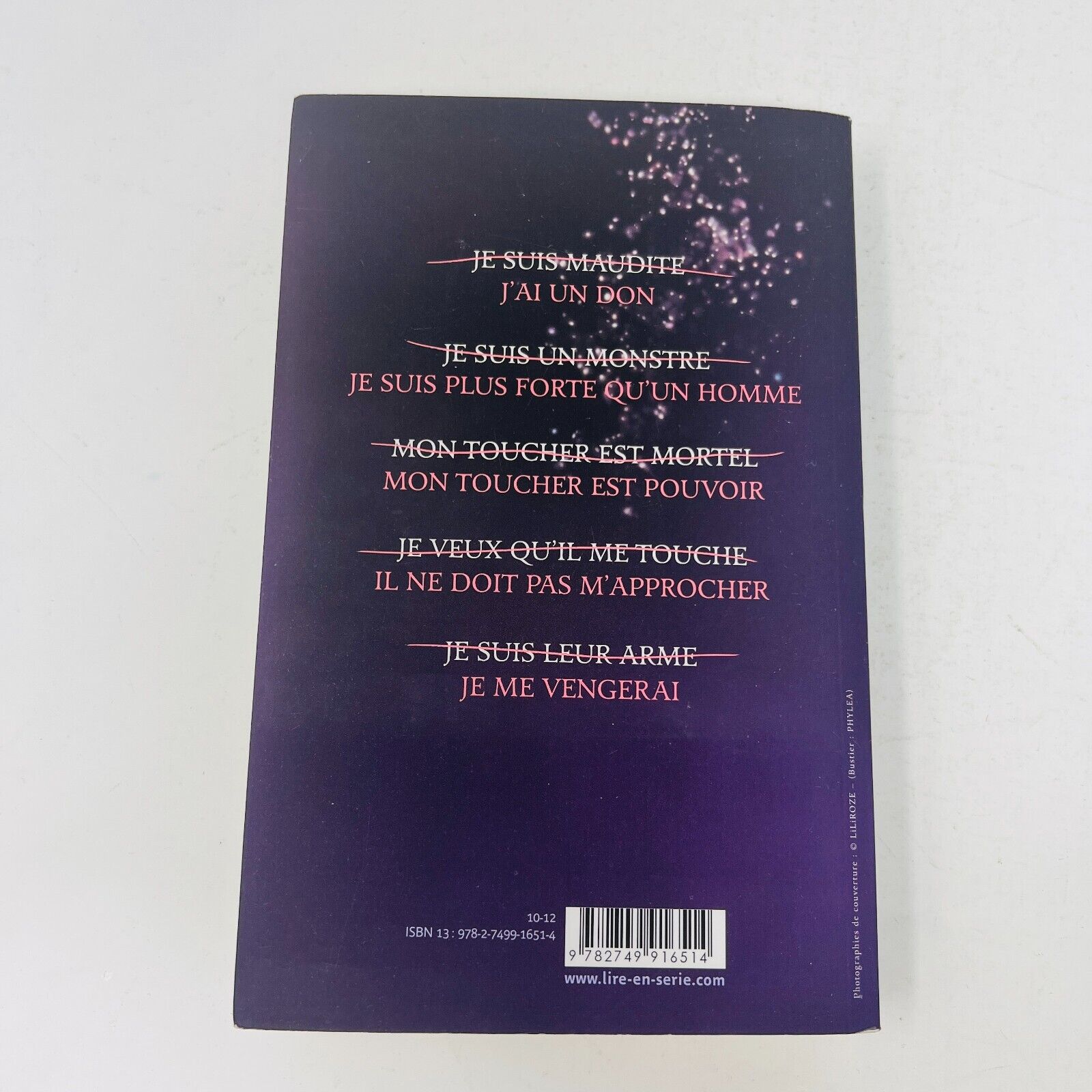 Insaisissable Tome 1-2-3 de Tahereh Mafi en Français/French Ne Me Touche Pas Lot