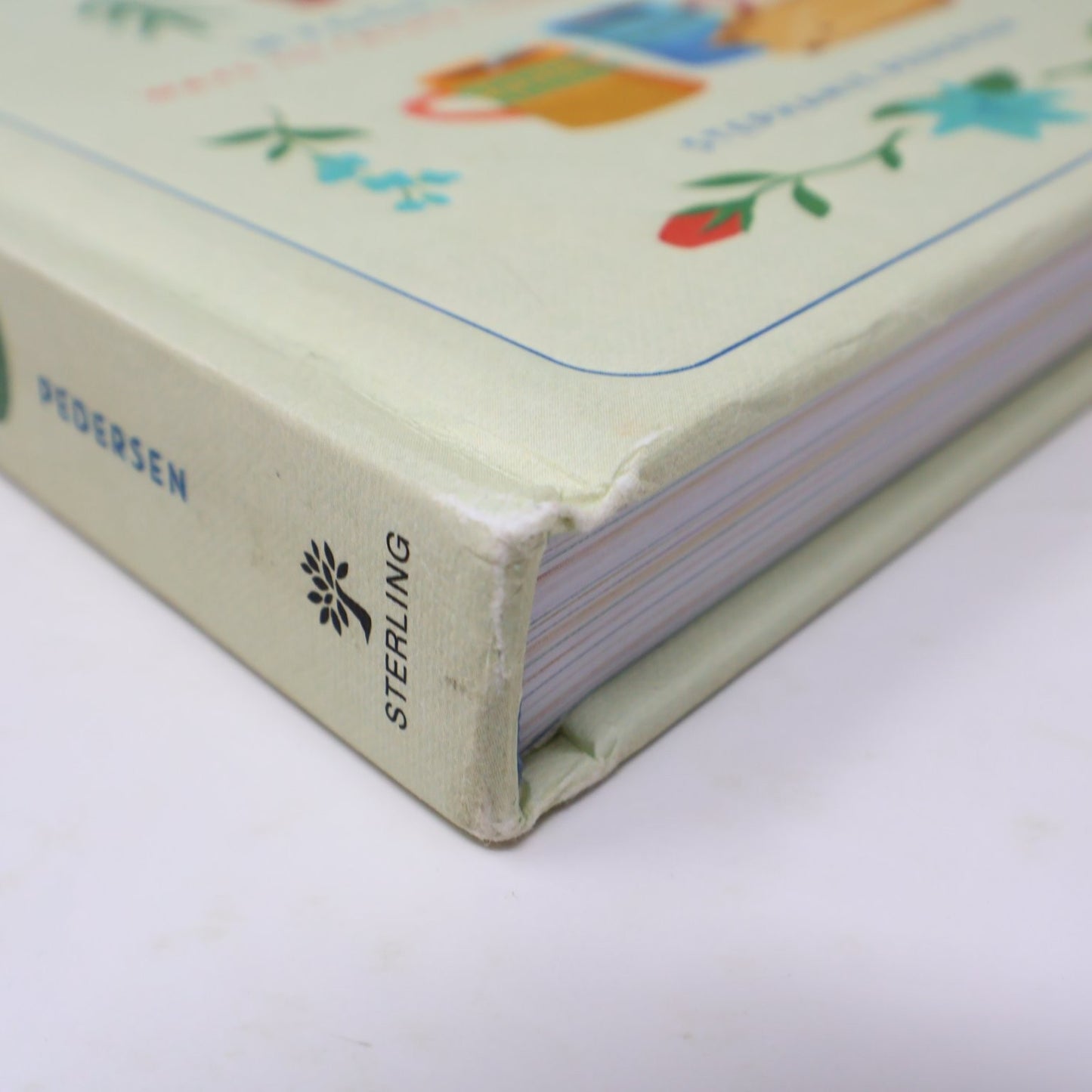 American Cozy Stephanie Pedersen 2018 Hardcover Hygge Comfort Happiness Sterling