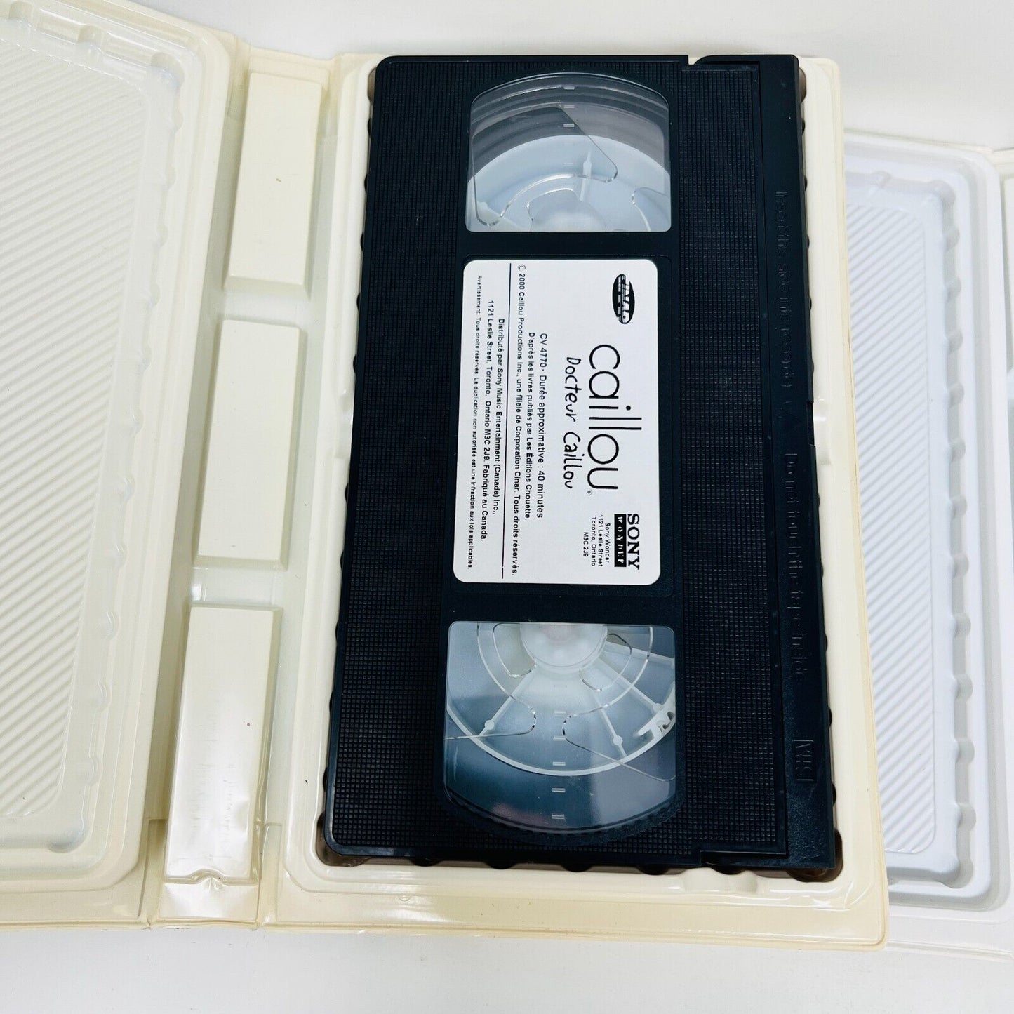 8x Caillou VHS en Français/in French Testés Cinar NTSC Lot Set Docteur Caillou