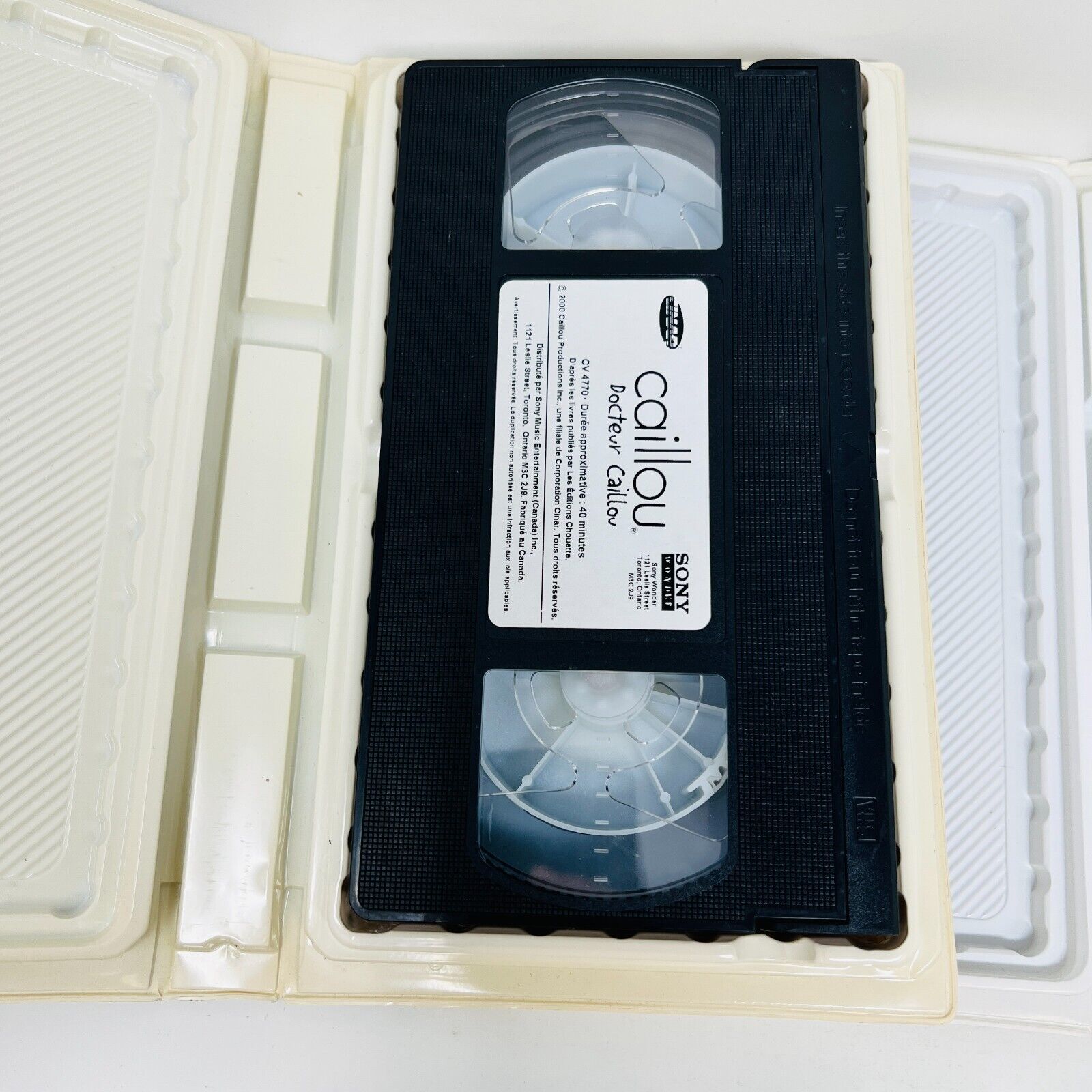 8x Caillou VHS en Français/in French Testés Cinar NTSC Lot Set Docteur Caillou